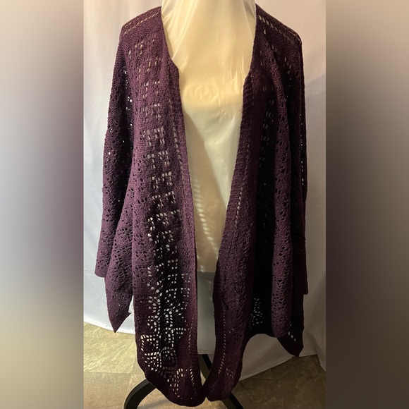 Shetland wool purple wrap. - Picture 11 of 12